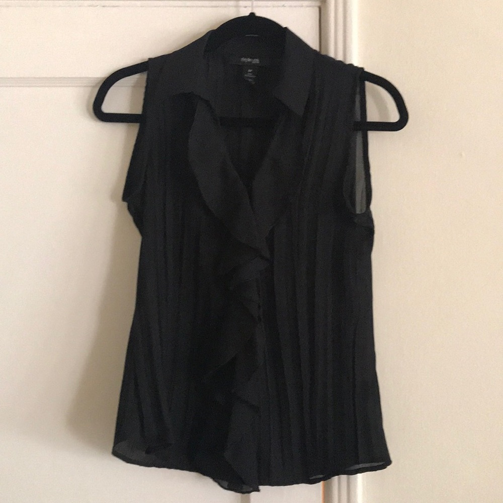 Women’s black ruffle top